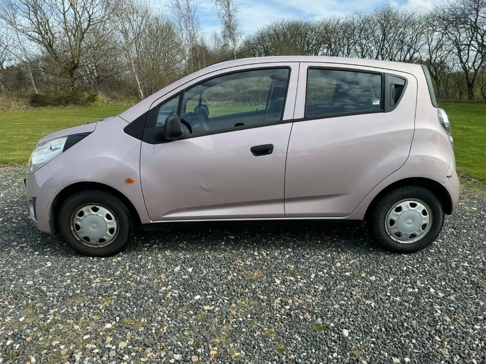 Chevrolet Spark 1,0 LS 5d