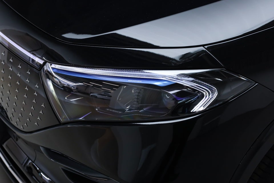 Mercedes EQA350 AMG Premium 4Matic 5d