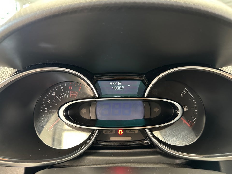 Renault Clio IV 0,9 TCe 90 Expression 5d