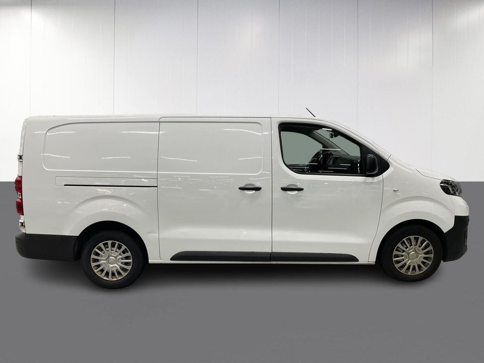 Toyota ProAce 2,0 D 122 Long Comfort Master 5d