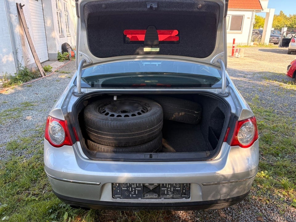 VW Passat 1,8 TSi 160 Comfortline 4d