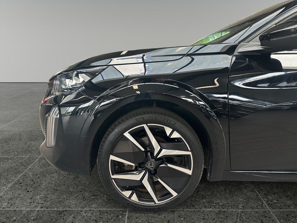 Peugeot e-208 54 GT 5d