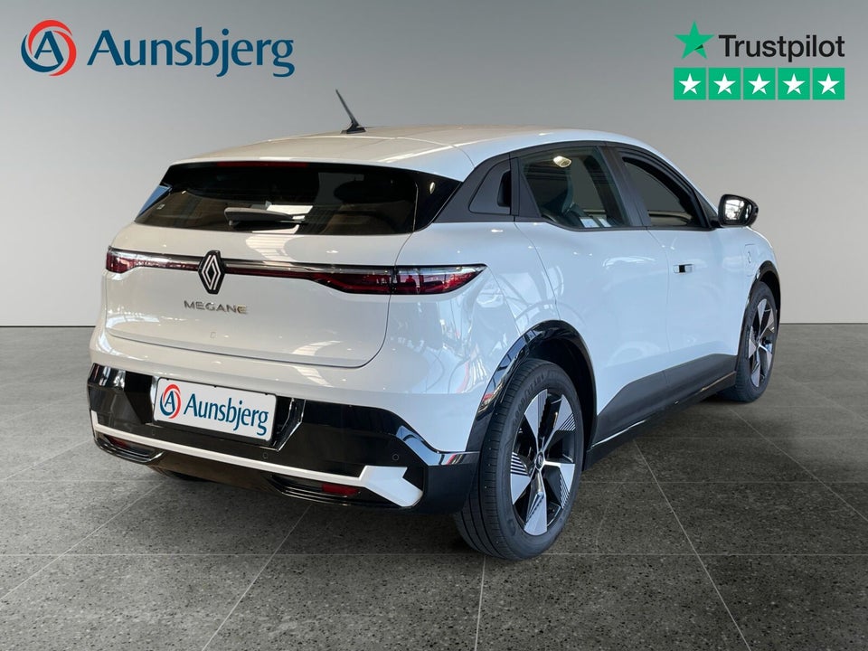 Renault Megane E-Tech 40 Equilibre 5d