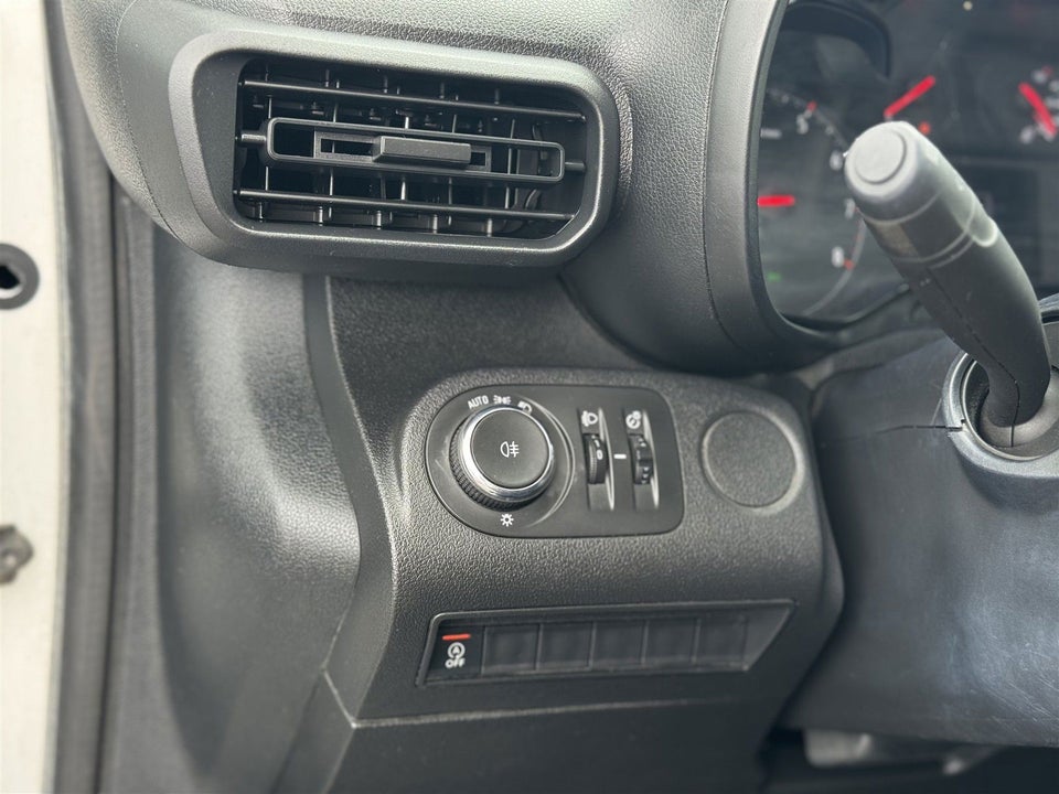 Opel Combo 1,5 D 102 Essentia L2V2