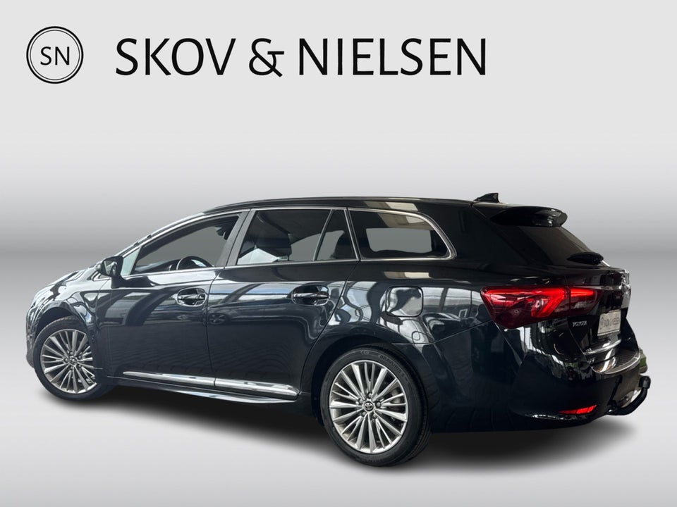 Toyota Avensis 1,8 VVT-i T3 Touring Sports 5d