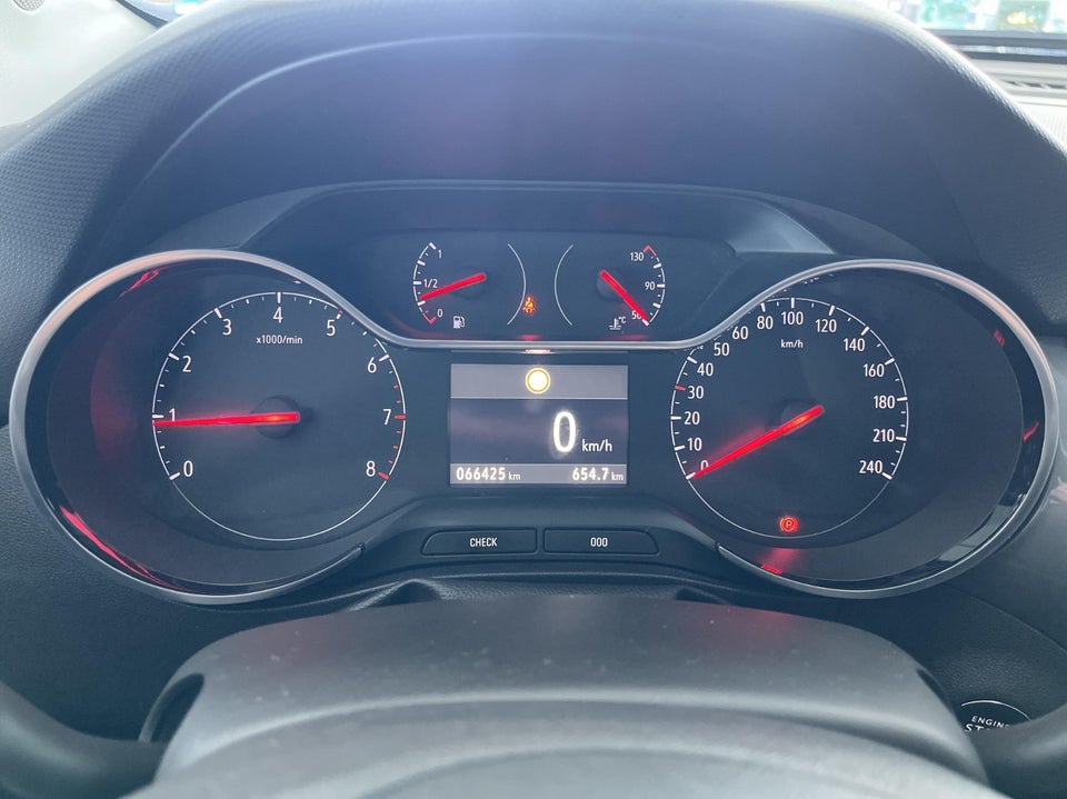 Opel Crossland X 1,2 Sport 5d
