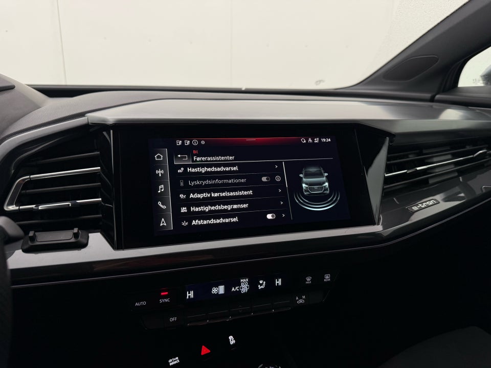 Audi Q4 e-tron 40 S-line Sportback 5d