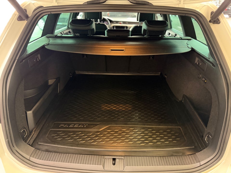VW Passat 1,4 GTE DSG 4d