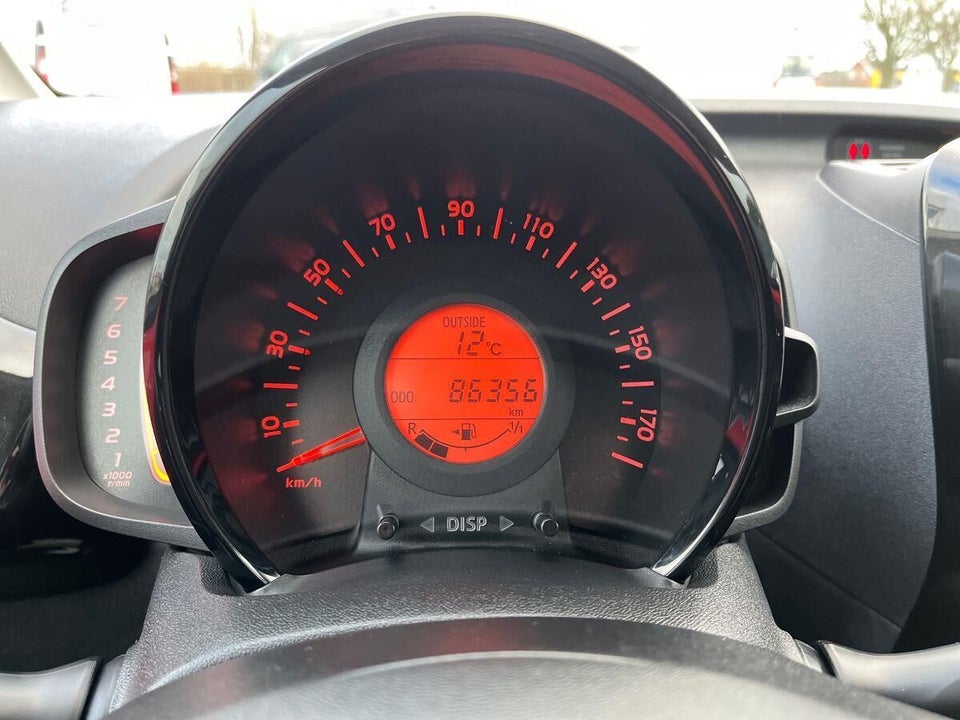 Toyota Aygo 1,0 VVT-i x-cite 5d