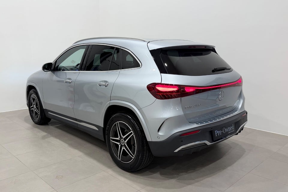 Mercedes EQA250 AMG Line 5d