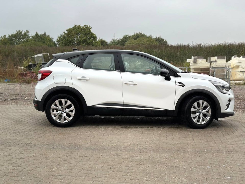 Renault Captur 1,6 E-Tech Intens 5d