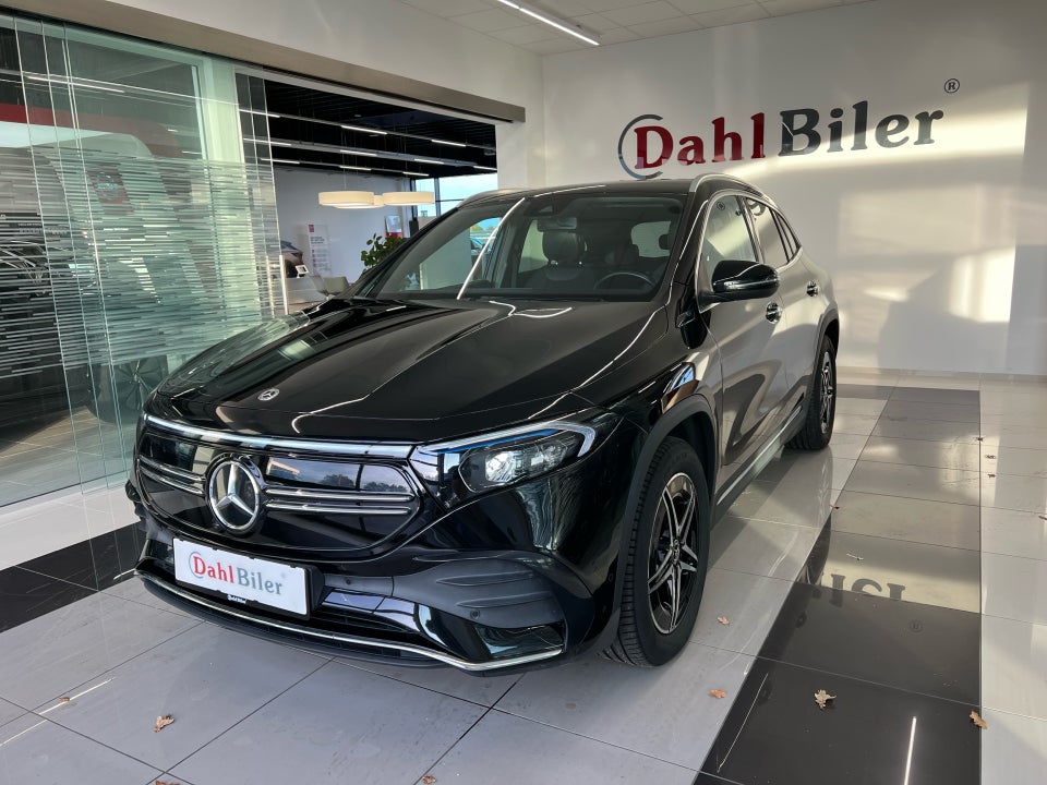 Mercedes EQA300 AMG Line 4Matic 5d