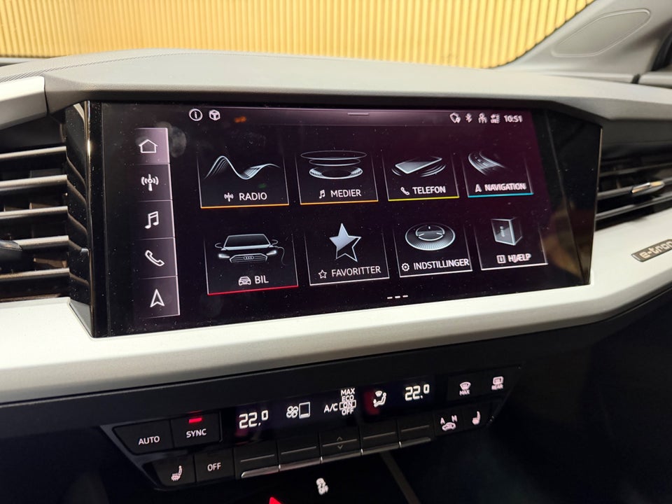 Audi Q4 e-tron 40  5d