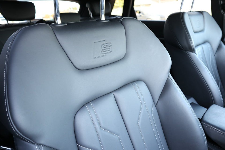 Audi e-tron 55 Advanced Prestige quattro 5d