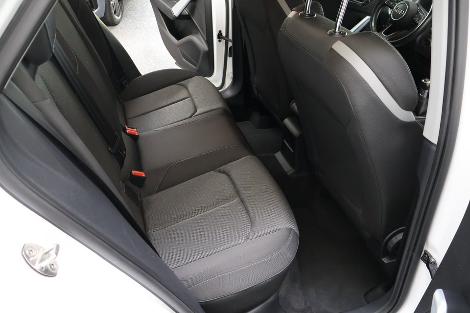 Audi Q2 35 TDi Sport 5d