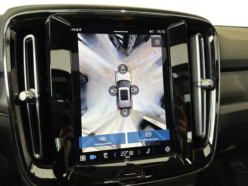 Volvo XC40 ReCharge Twin Ultimate 5d