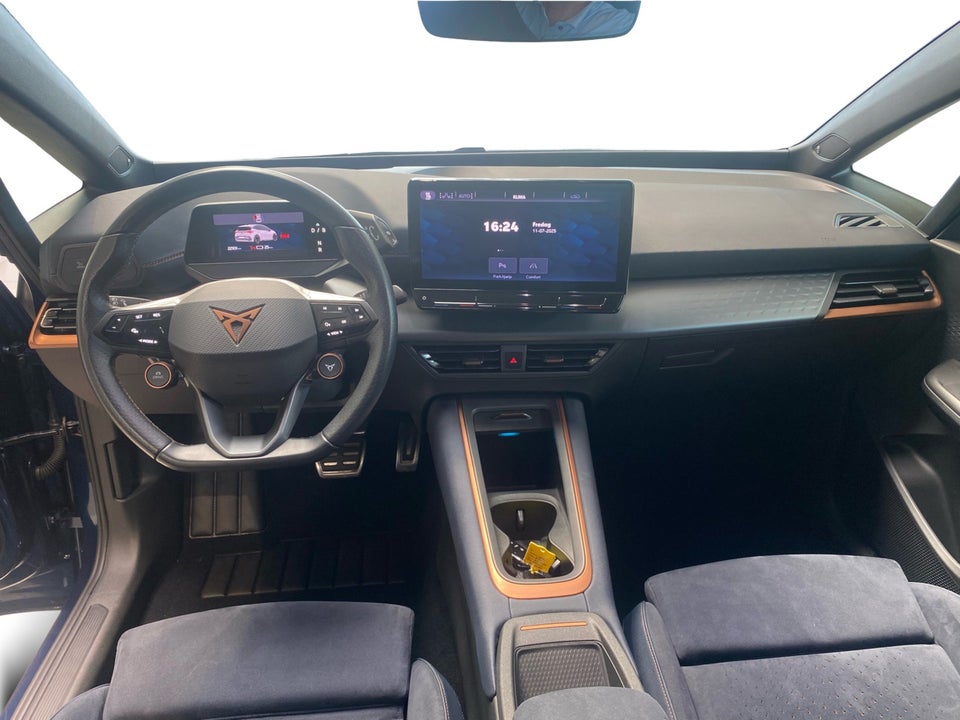 Cupra Born 77 e-Boost Dinamica Pack High 5d