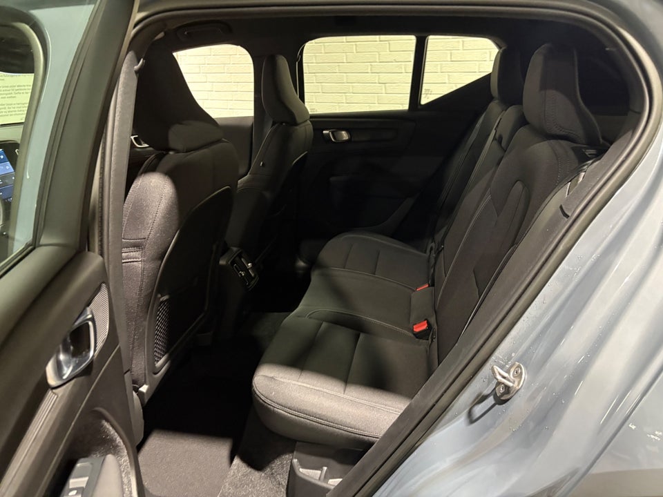 Volvo XC40 P6 ReCharge Core 5d