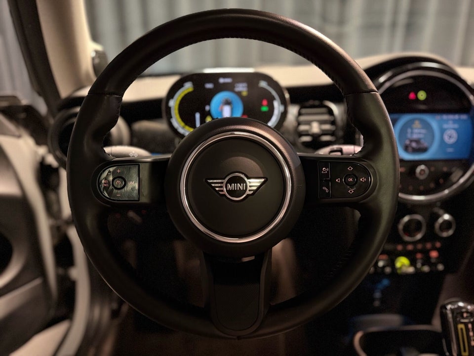 MINI Cooper SE Edition Premium Plus 3d