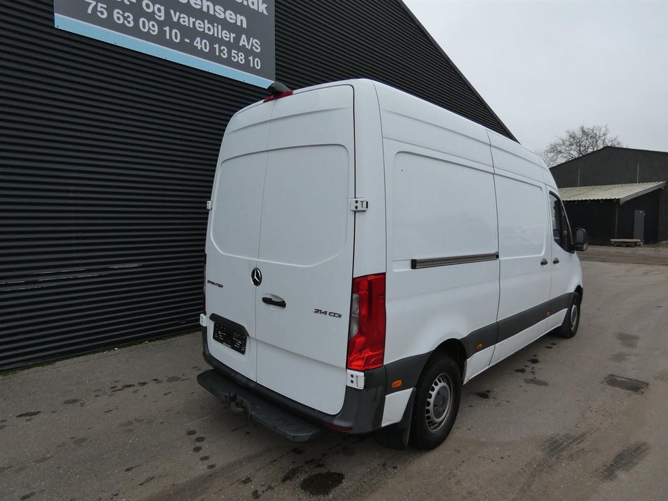 Mercedes Sprinter 214 2,2 CDi A2 Kassevogn aut. FWD
