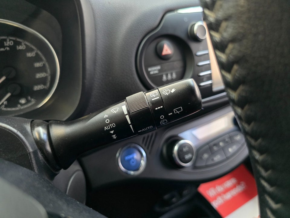 Toyota Yaris 1,5 Hybrid H3 Limited e-CVT 5d