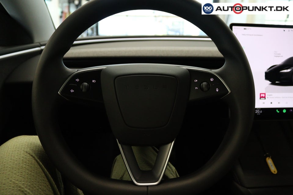 Tesla Model 3 Long Range AWD 4d