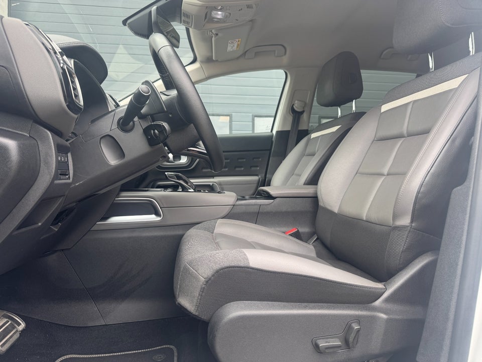 Citroën C5 Aircross 1,6 Hybrid Shine Sport EAT8 5d