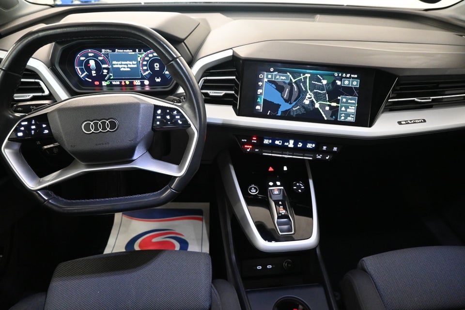 Audi Q4 e-tron 40 Attitude 5d