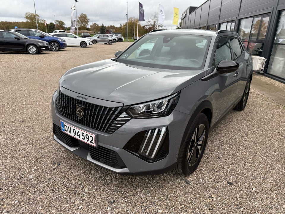 Peugeot 2008 1,2 PureTech 130 First Selection EAT8 5d