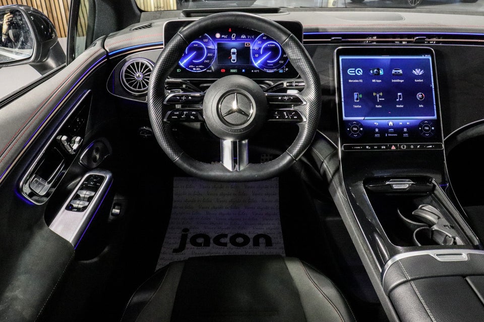 Mercedes EQE350 AMG Line 4d