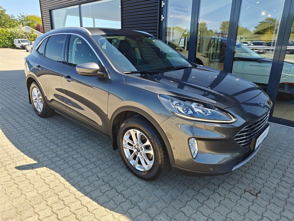 Ford Kuga 2,5 PHEV Titanium X CVT 5d
