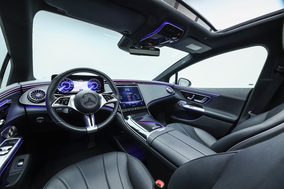 Mercedes EQE350 Electric Art 4d