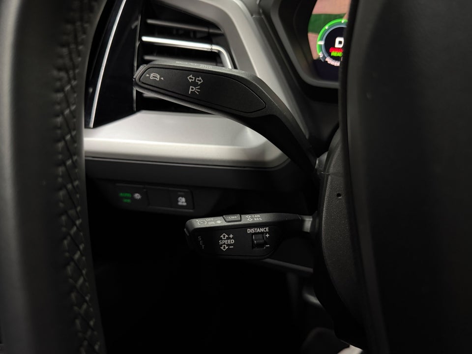 Audi Q4 e-tron 45 Advanced 5d
