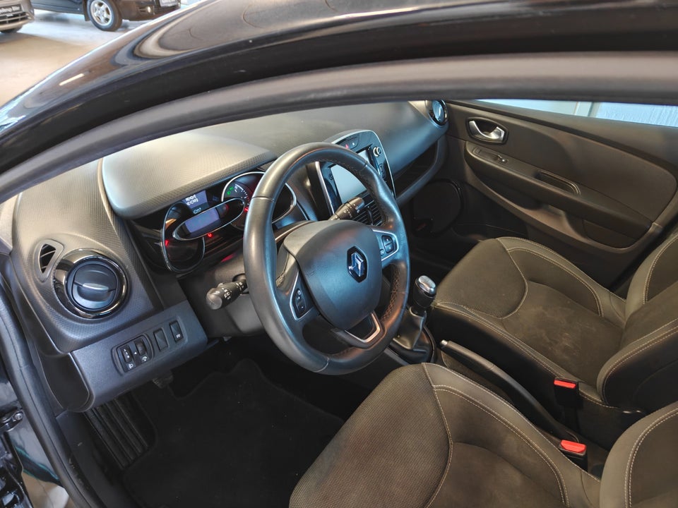 Renault Clio IV 1,5 dCi 90 Zen 5d