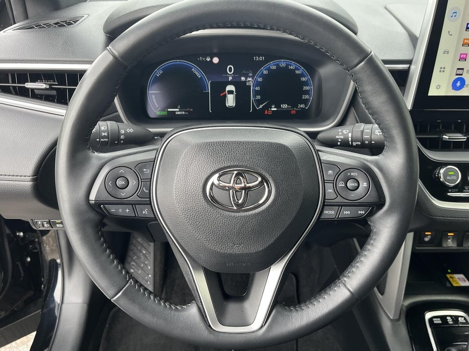 Toyota Corolla Cross 2,0 Hybrid Style Comfort CVT 5d