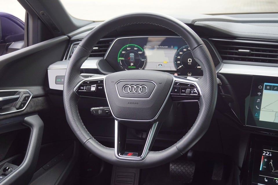 Audi e-tron 50 S-line quattro 5d