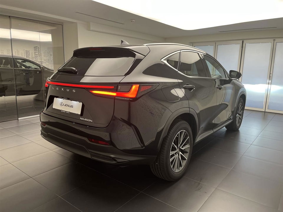 Lexus NX450h+ 2,5 Business+ aut. AWD 5d