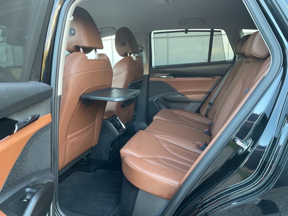 Skoda Enyaq 60 iV ecoSuite 5d