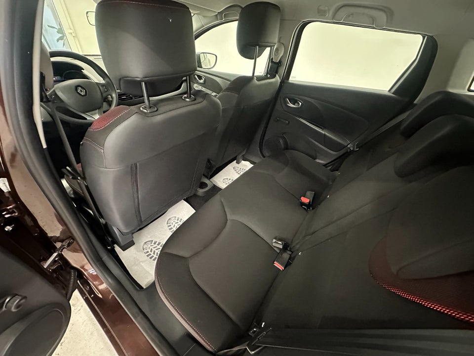 Renault Clio IV 1,2 16V Authentique Sport Tourer 5d
