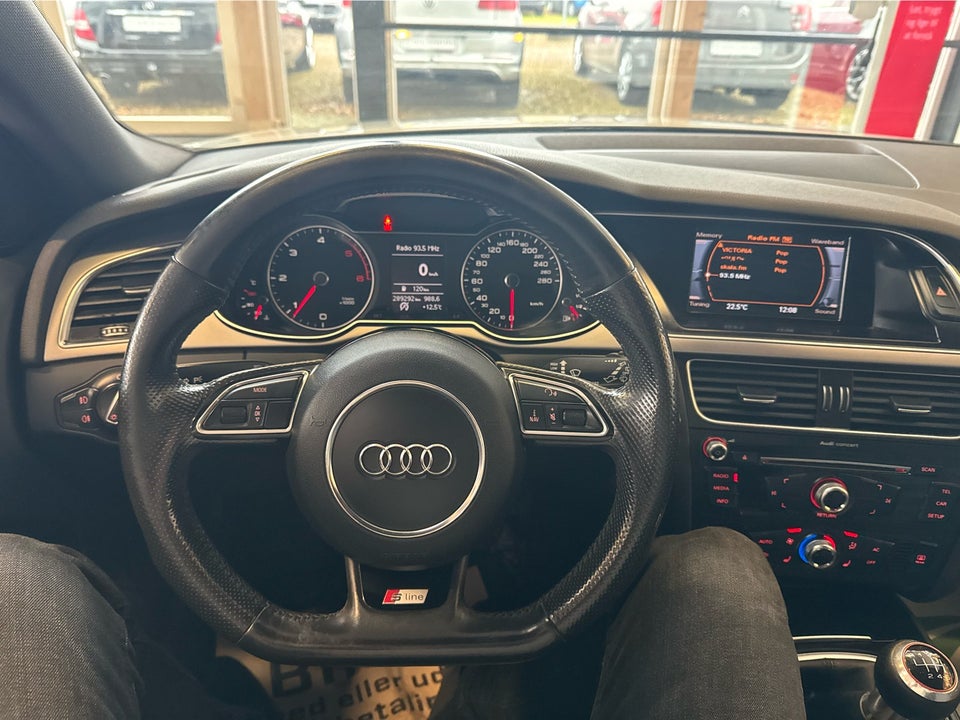 Audi A4 2,0 TDi 143 Avant 5d