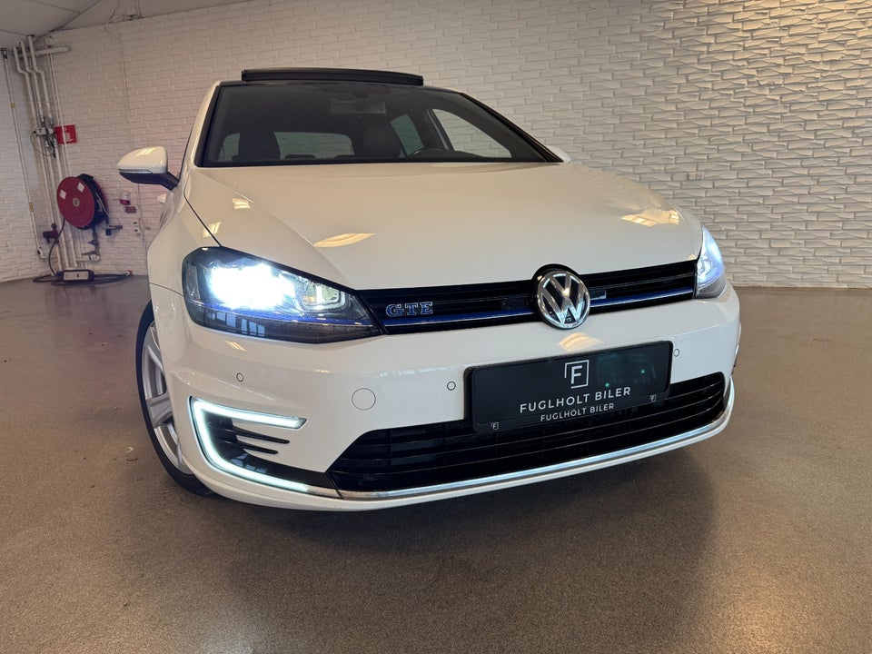 VW Golf VII 1,4 GTE DSG 5d