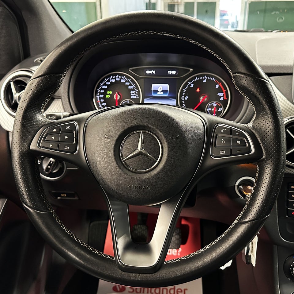 Mercedes B180 d 1,5 Urban 5d