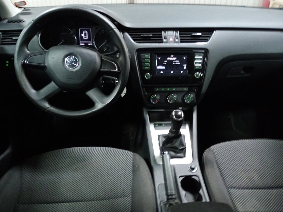 Skoda Octavia 2,0 TDi 150 Ambition Combi 5d