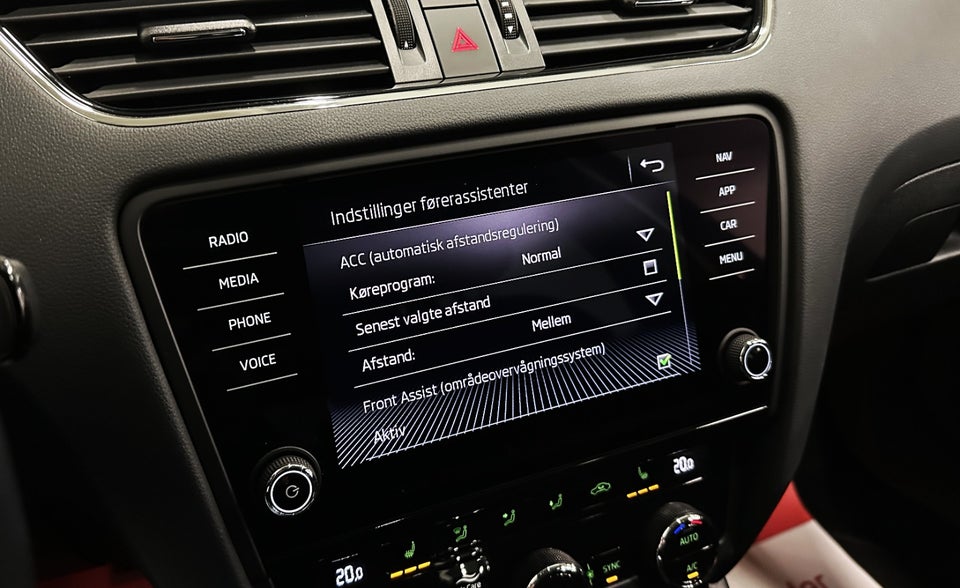 Skoda Octavia 1,5 TSi 150 Business Line+ Combi DSG 5d