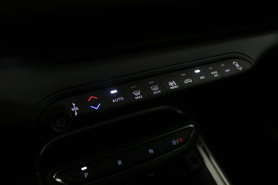 Jeep Avenger 54 1st Edition 5d