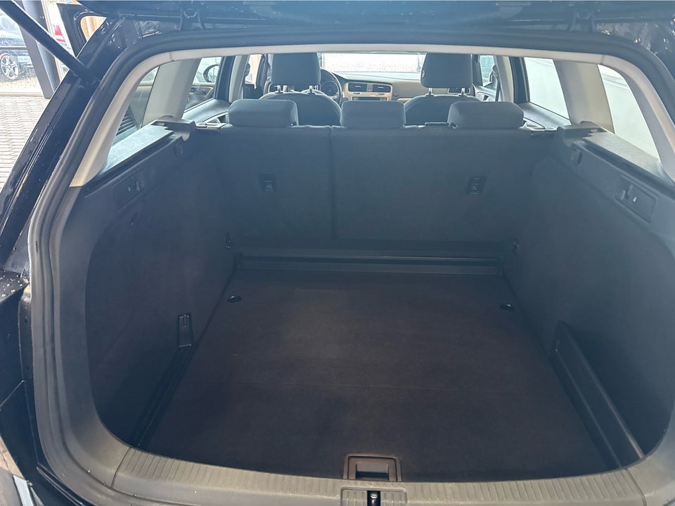 VW Golf VII 1,4 TSi 125 Allstar Variant BMT 5d