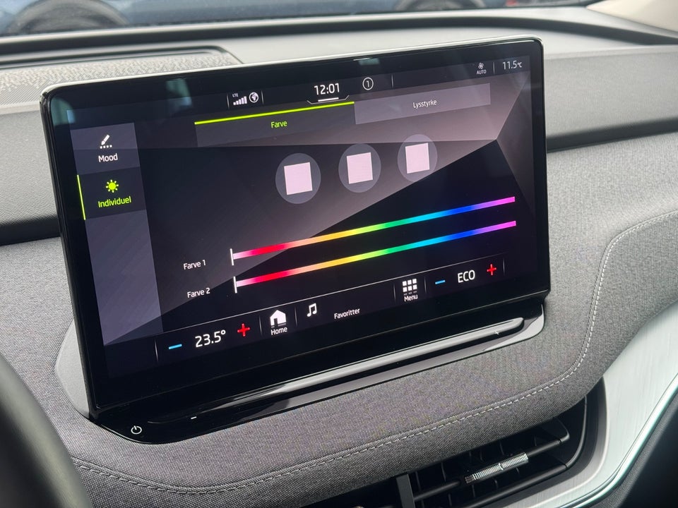 Skoda Enyaq 80 iV Plus 5d