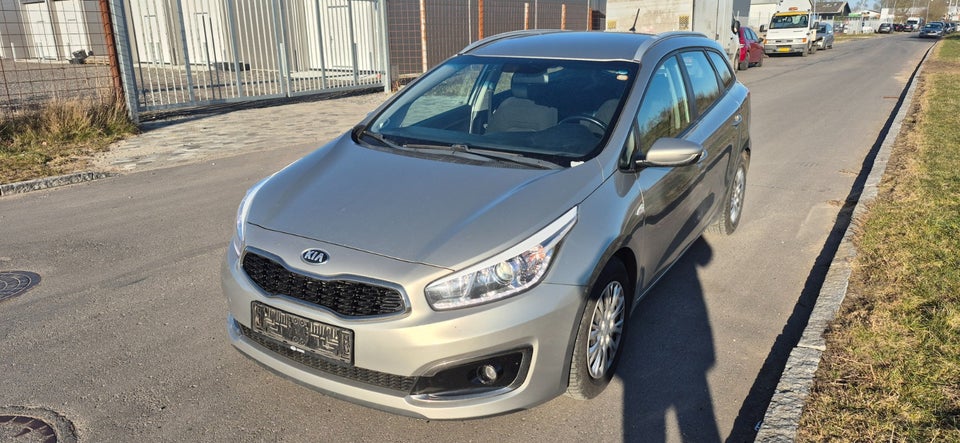 Kia Ceed 1,0 T-GDi Premium SW 5d