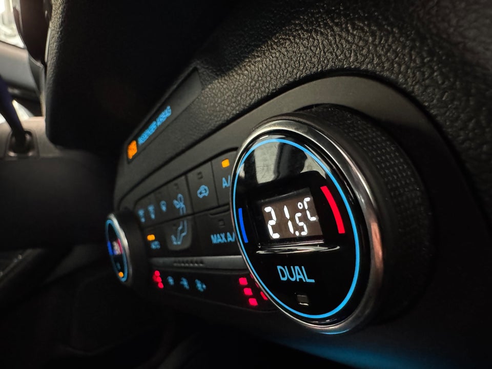 Ford Kuga 2,5 PHEV ST-Line X CVT 5d