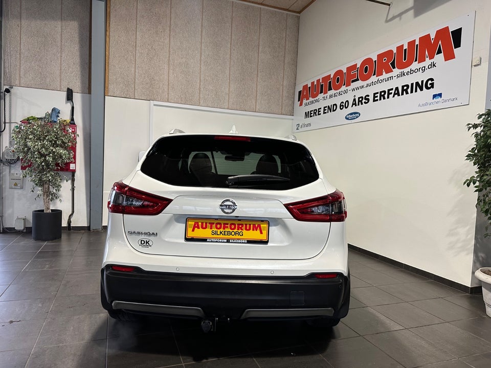 Nissan Qashqai 1,2 Dig-T 115 Tekna+ Van 5d